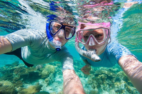 2-Night Whitsunday Islands All-Inclusive Sailing Tour From Airlie Beach - Restaurant Find 2