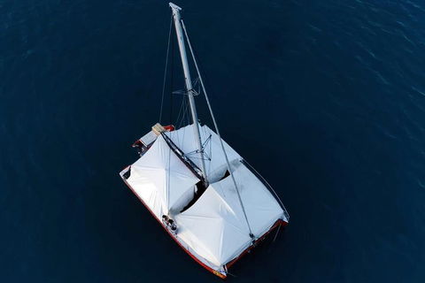 2-Night Whitsunday Islands All-Inclusive Sailing Tour From Airlie Beach - Restaurant Find 5