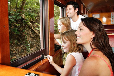 Kuranda Tour Deluxe Course With Kuranda 3 Zoos Or Free Course - Restaurant Find 1