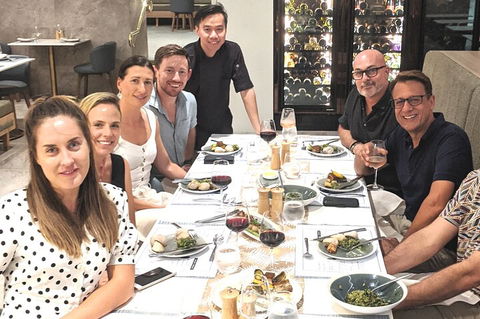 Gourmet Lunch Tour In Darwin Tuesday To Saturdays 3-Hours - Restaurant Find 1