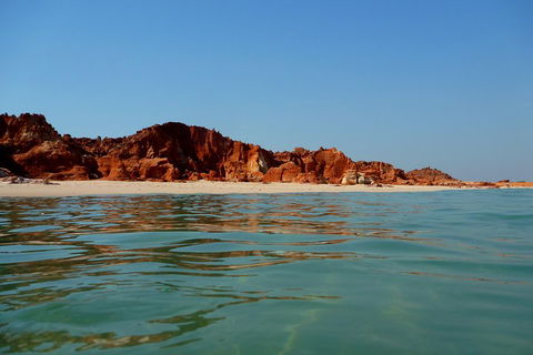 Cape Leveque And Aboriginal Communities From Broome (Optional Scenic Flight) - Restaurant Find 2