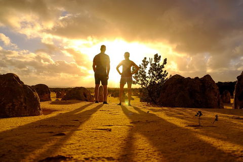 Pinnacle Desert Sunset And Night-time Stargazing Tour From Perth - Restaurant Find 1