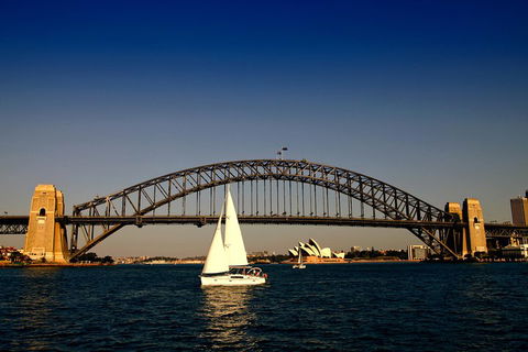Sydney Harbour Luxury Sailing Trip Including Lunch - Restaurant Find 3
