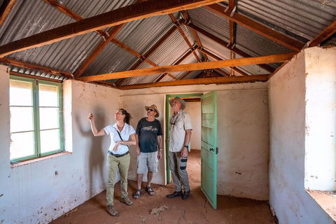 Private Cultural And Historical Painted Desert Tour In Hermannsburg - Restaurant Find 4
