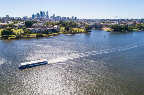 Swan Valley Gourmet Wine Cruise From Perth - Restaurant Find 5