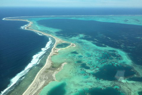 Abrolhos Islands Scenic Flight & Snorkel Adventure From Perth - Restaurant Find 2