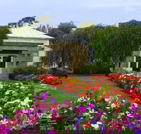 Hobart City Sightseeing Tour Including MONA Admission - Restaurant Find