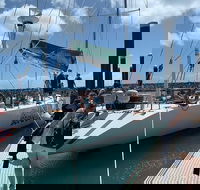 2-Night Whitsundays Sailing Cruise incl. Whitehaven Beach  Great Barrier Reef - Restaurant Find