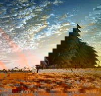 Highlights of Uluru Including Sunrise and Breakfast - Restaurant Find