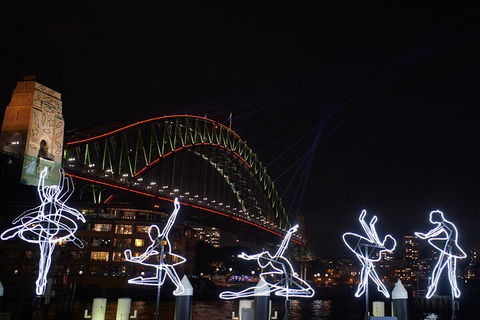 Vivid 90-Minute Sydney Harbour Intimate Catamaran Cruise With Canapes - Restaurant Find 3