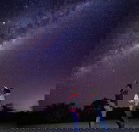 Pinnacles Desert Sunset Stargazing Tour - Restaurant Find
