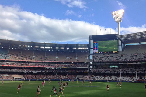 Sports Tour Of Melbourne With MCG Tour And Australian Sports Museum Access - Restaurant Find 3