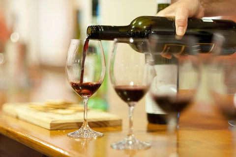 McLaren Vale And Glenelg Wine Tasting And Sightseeing (Half-day Afternoon) - Restaurant Find 1