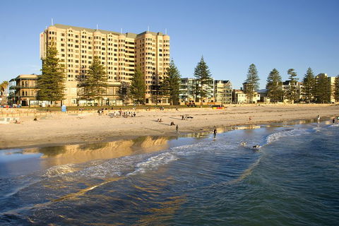 McLaren Vale And Glenelg Wine Tasting And Sightseeing (Half-day Afternoon) - Restaurant Find 3