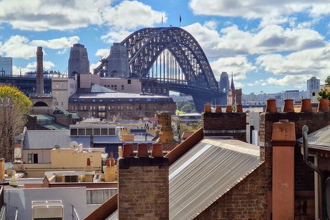 Quay People: Sydney Harbour Walking Tour With Coffee - Restaurant Find 5