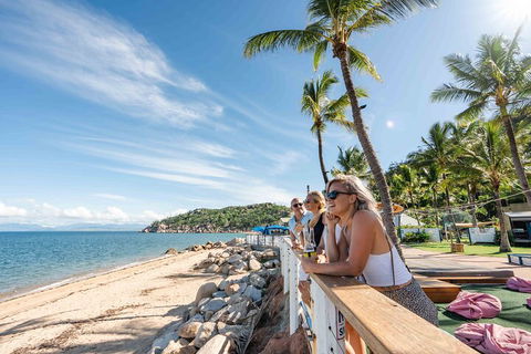 Magnetic Island Round-Trip Ferry From Townsville - Restaurant Find 3