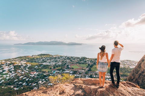 Magnetic Island Round-Trip Ferry From Townsville - Restaurant Find 5