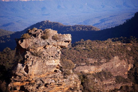 Private Blue Mountains Escape The Crowds SUV Tour - Restaurant Find 1