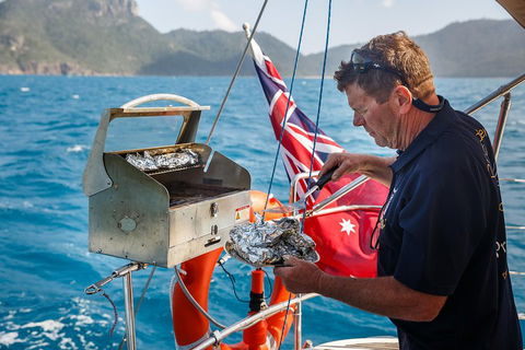 2-Night Cabin Charter Aboard Cruising Yacht Milady - Restaurant Find 5
