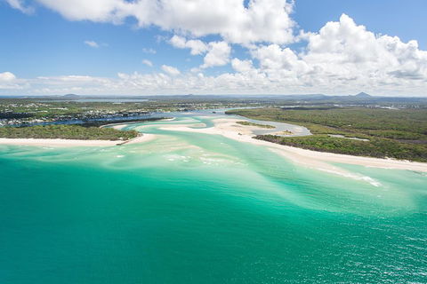 Deluxe Seaplane Tour Noosa To Glasshouse Adventure For 2 With Photobook - Restaurant Find 0