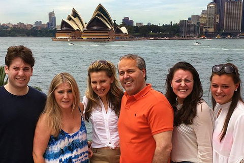 Private Sydney Half Day Tour Including Sydney Opera House And Bondi Beach - Restaurant Find 0