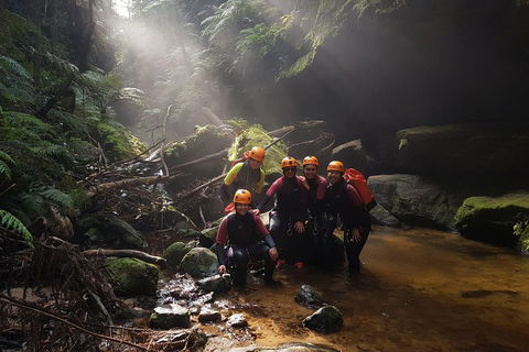 Blue Mountains Empress Canyon Adventure From Wentworth Falls - Restaurant Find 1