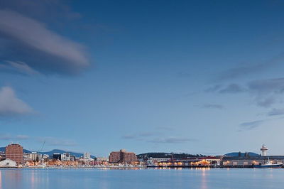 Mt Wellington Tour and MONA Admission