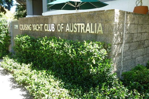 Private Essential Sydney Tour Including Lunch At The Cruising Yacht Club Of Australia - Restaurant Find 2