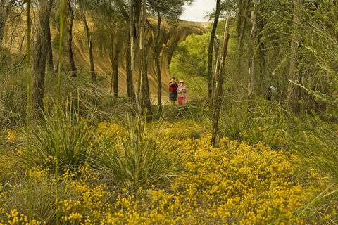 2-Day Wave Rock, York, Wildflowers & Aboriginal Experience - Restaurant Find 2