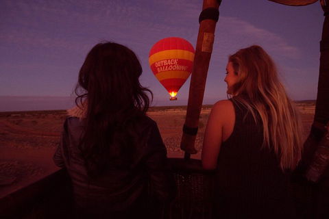 Early Morning Ballooning In Alice Springs - Restaurant Find 1