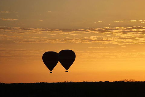 Early Morning Ballooning In Alice Springs - Restaurant Find 2