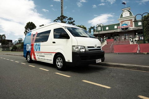 Gold Coast Airport Arrival Transfer - Restaurant Find 0