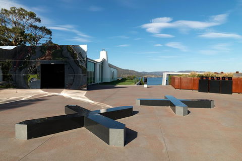 Moorilla Wine Meets Mona Art Day Trip - Restaurant Find 1